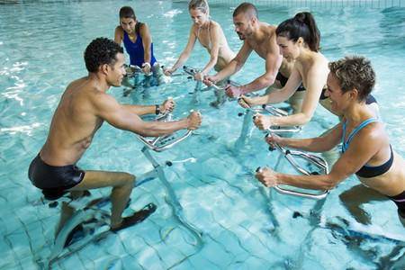 Aquabiking Aquabiking