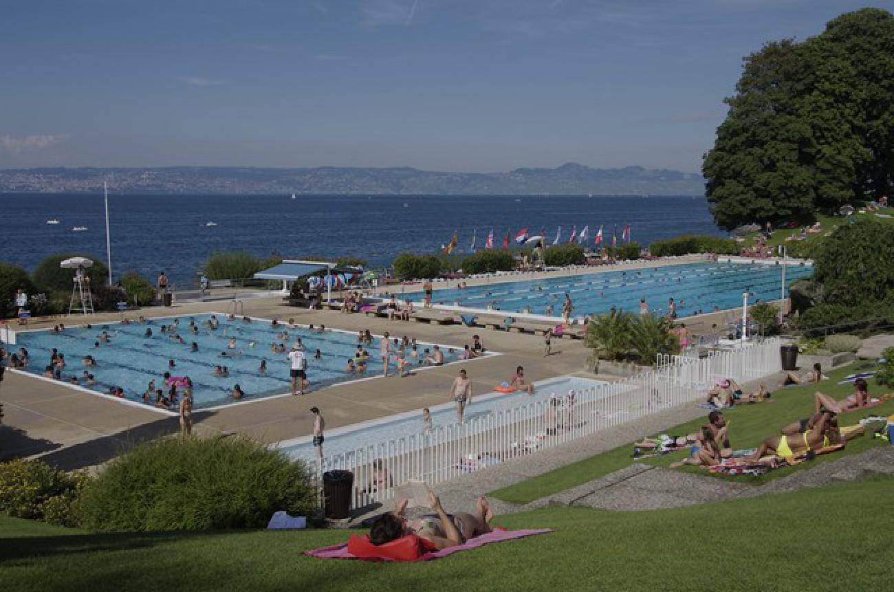 Hotel De La Plage Evian Les Bains Hotel De La Plage Evian Les Bains