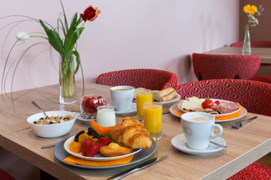 Petit déjeuner Petit déjeuner